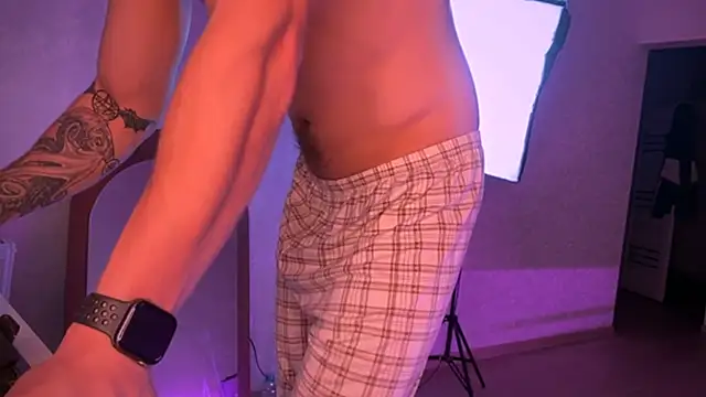 Snapshot of _mike_new chatting on 02.07.25  mike new online show from 02.07.25