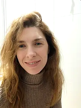 Snapshot of YourSuperModel chatting on 02.20.25 YourSuperModel online show from 02.20.25