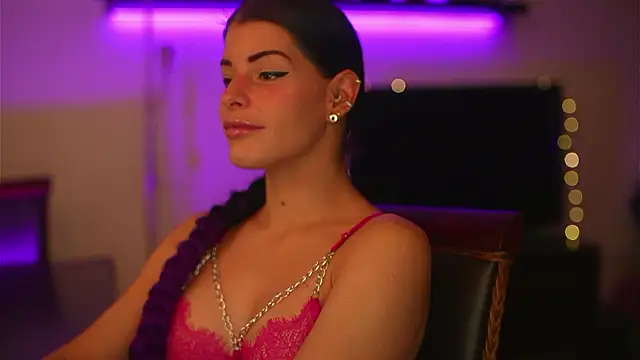 Snapshot of Bellis_Perenis chatting on 12.08.24 Bellis Perenis online show from 12.08.24