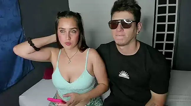 Snapshot of Zara_cum69 chatting on 02.12.25 Zara cum69 online show from 02.12.25