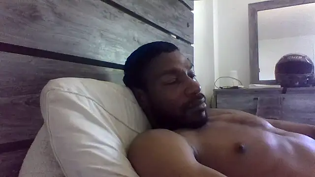 Snapshot of Mcoleman4642 chatting on 09.13.25 Mcoleman4642 online show from 09.13.25