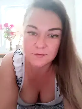 LunikaLunaX online show from 09.10.25