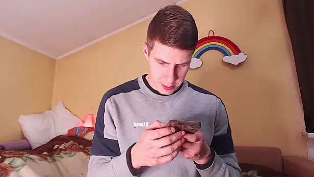 Snapshot of Chris_Brien chatting on 12.20.25 Chris Brien online show from 12.20.25