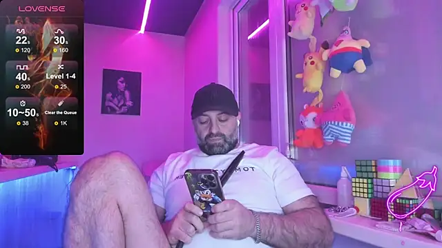 Snapshot of MAGABEAR077 chatting on 03.12.25 MAGABEAR077 online show from 03.12.25