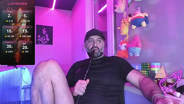 Snapshot of MAGABEAR077 chatting on 03.13.25 MAGABEAR077 online show from 03.13.25