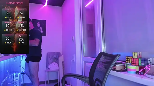 Snapshot of MAGABEAR077 chatting on 09.27.25 MAGABEAR077 online show from 09.27.25