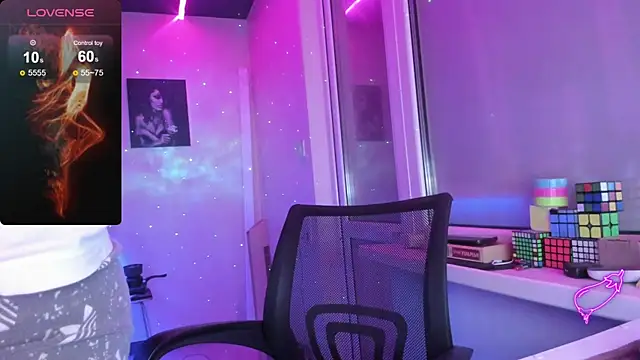 Snapshot of MAGABEAR077 chatting on 10.29.25 MAGABEAR077 online show from 10.29.25