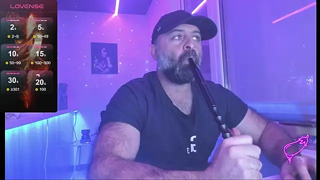 Snapshot of MAGABEAR077 chatting on 11.09.25 MAGABEAR077 online show from 11.09.25