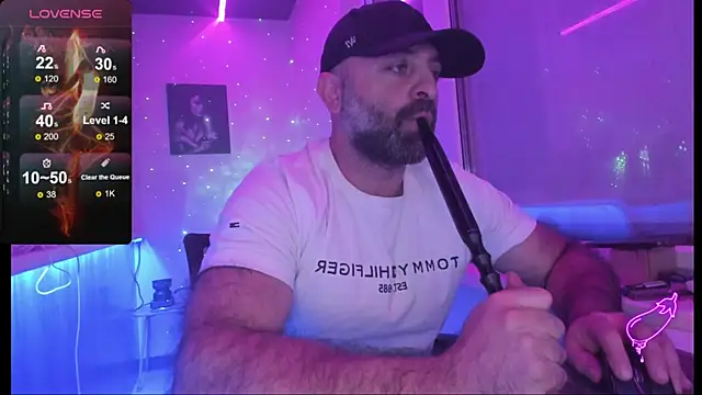 Snapshot of MAGABEAR077 chatting on 11.14.25 MAGABEAR077 online show from 11.14.25