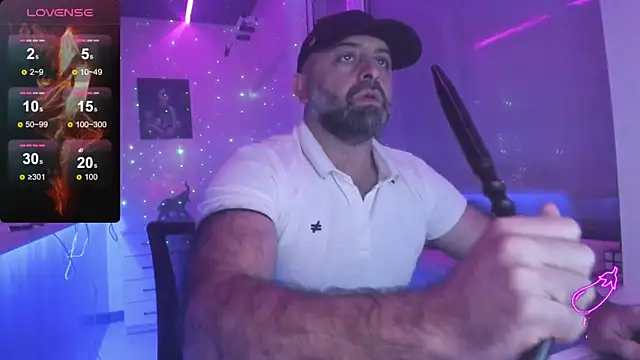 Snapshot of MAGABEAR077 chatting on 12.03.25 MAGABEAR077 online show from 12.03.25