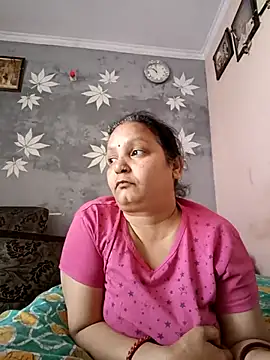 Snapshot of Kavya_kapoor chatting on 03.19.25 Kavya kapoor online show from 03.19.25