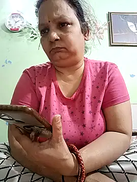 Snapshot of Kavya_kapoor chatting on 03.19.25 Kavya kapoor online show from 03.19.25