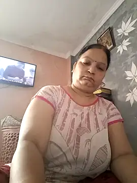 Snapshot of Kavya_kapoor chatting on 09.26.25 Kavya kapoor online show from 09.26.25