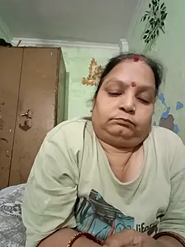 Snapshot of Kavya_kapoor chatting on 10.01.25 Kavya kapoor online show from 10.01.25