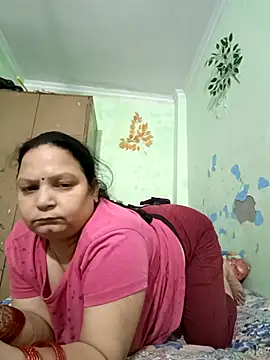 Snapshot of Kavya_kapoor chatting on 10.12.25 Kavya kapoor online show from 10.12.25