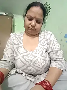 Snapshot of Kavya_kapoor chatting on 11.13.25 Kavya kapoor online show from 11.13.25