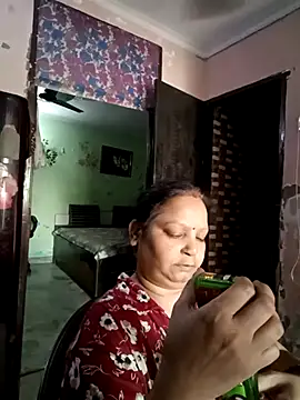 Kavya kapoor online show from 04.19.26