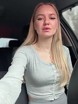 Devill Angel  online show from 12.21.25