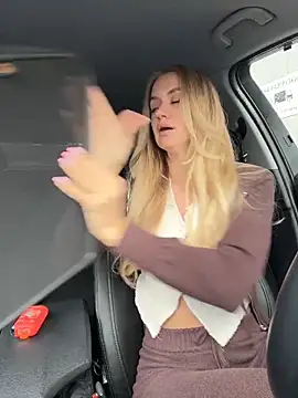 Devill Angel  online show from 04.04.26