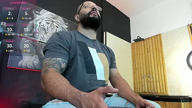 Luke  09 online show from 11.24.25