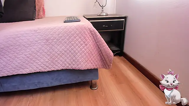 kahta ardiente sex online show from 03.15.25