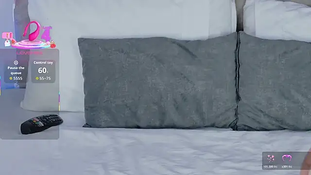 Snapshot of Lola_King chatting on 11.01.25 Lola King online show from 11.01.25