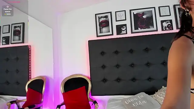 SaraDreamss online show from 01.28.25