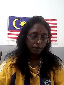 mamakarma1403 online show from 10.27.25