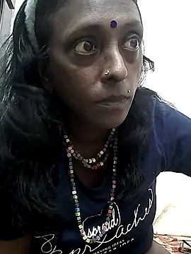 mamakarma1403 online show from 11.28.25