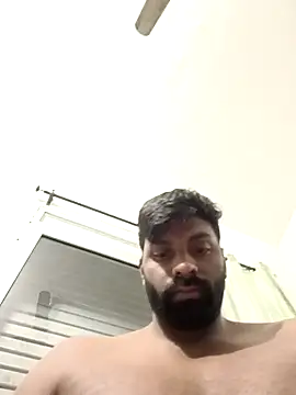 Snapshot of VivaanDRX chatting on 01.05.25 VivaanDRX online show from 01.05.25