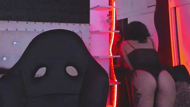 Ghosty Doll online show from 01.08.25