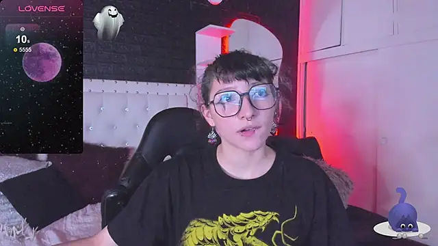 Ghosty Doll online show from 01.09.25