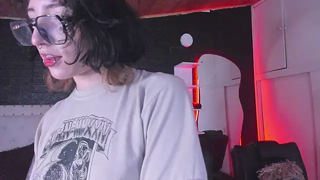 Ghosty Doll online show from 01.18.25