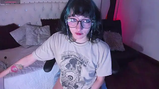 Ghosty Doll online show from 03.06.25