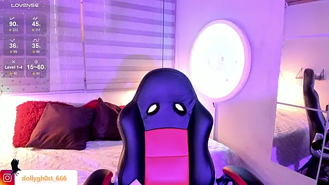 Ghosty Doll online show from 04.15.26