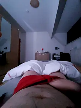 Snapshot of pascalino100 chatting on 03.04.25 pascalino100 online show from 03.04.25