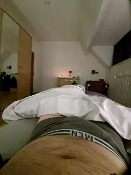 Snapshot of pascalino100 chatting on 03.11.25 pascalino100 online show from 03.11.25