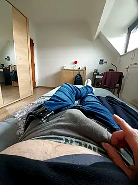 Snapshot of pascalino100 chatting on 03.15.25 pascalino100 online show from 03.15.25