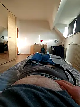 Snapshot of pascalino100 chatting on 03.19.25 pascalino100 online show from 03.19.25