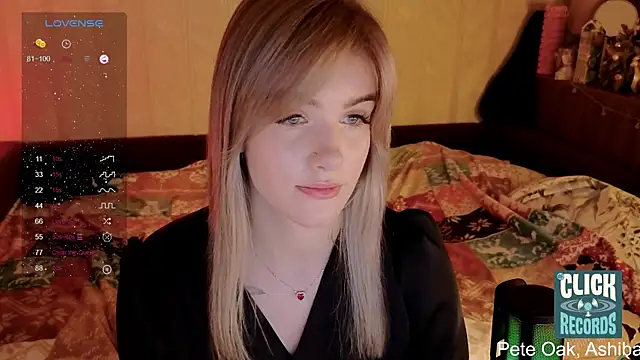 Snapshot of SpiceJessy chatting on 12.28.24 SpiceJessy online show from 12.28.24