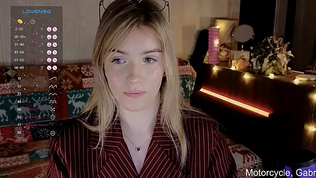 Snapshot of SpiceJessy chatting on 01.18.25 SpiceJessy online show from 01.18.25
