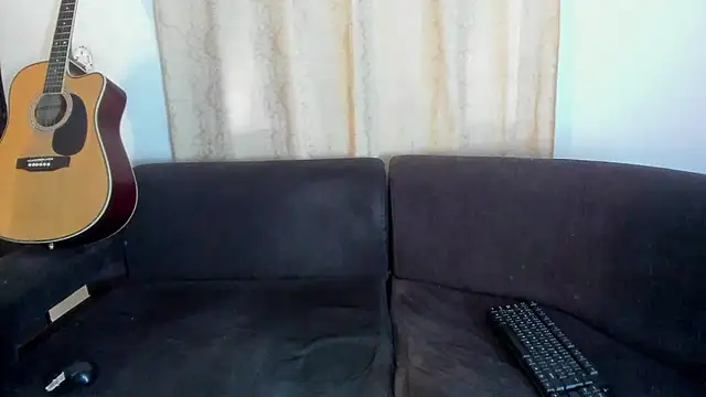 Henrikk senn online show from 11.05.25