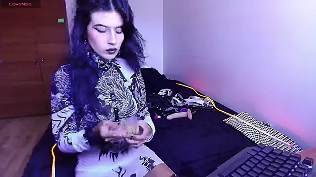 Snapshot of bellatrix25 chatting on 03.02.25 bellatrix25 online show from 03.02.25