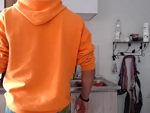 thomas gun online show from 12.14.25