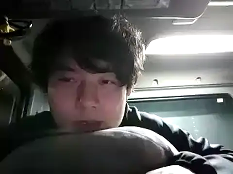 Snapshot of whitebriefboy chatting on 01.21.25 whitebriefboy online show from 01.21.25