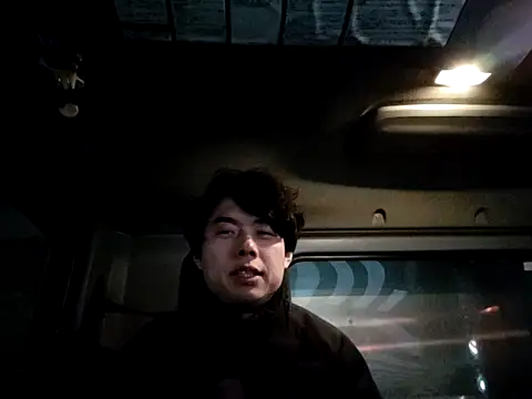 Snapshot of whitebriefboy chatting on 01.25.25 whitebriefboy online show from 01.25.25