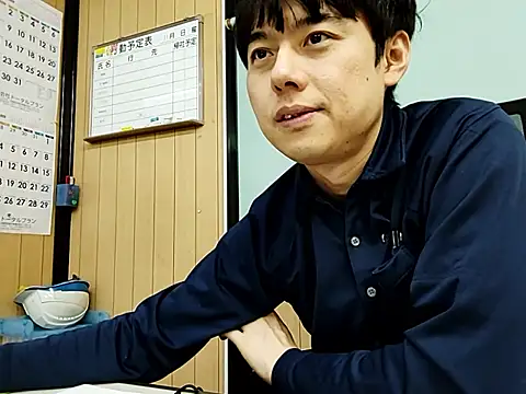 whitebriefboy online show from 11.13.25