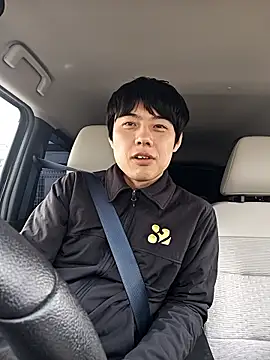 whitebriefboy online show from 03.12.26