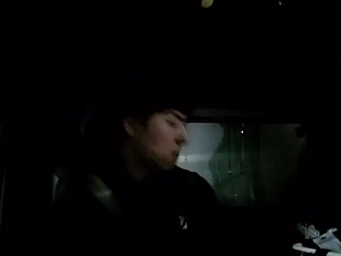 Snapshot of whitebriefboy chatting on 05.01.26 whitebriefboy online show from 05.01.26