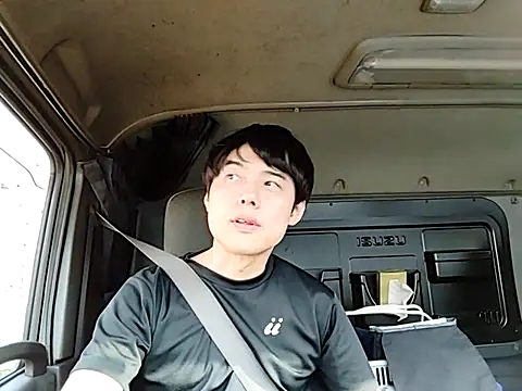 Snapshot of whitebriefboy chatting on 06.10.26 whitebriefboy online show from 06.10.26